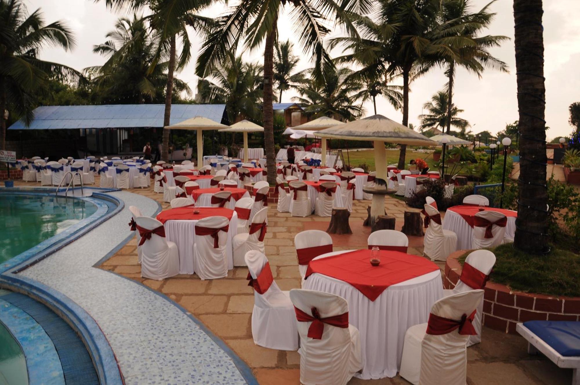 Paradise Village Beach Resort Calangute Exterior photo